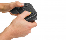 SteelSeries verstärkt mobiles Gaming - Der Stratus XL Wireless Gaming Controller jetzt in voller Größe