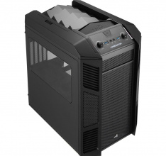 Der neue Aerocool Xpredator Cube in vier Farbvarianten