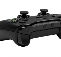 SteelSeries verstärkt mobiles Gaming - Der Stratus XL Wireless Gaming Controller jetzt in voller Größe